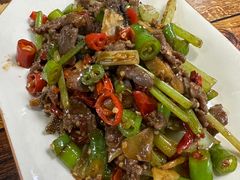 -南雄雄州土菜餐厅(粤北大厦店)