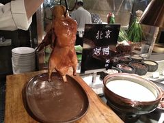 -松山湖凯悦酒店·Café自助餐厅·周末火舞秀表演