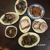 人间美味啊~汤头好喝 刚上来记得先喝一口汤再吸面