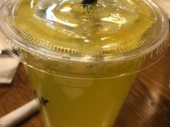 -乐凯撒披萨(东方新世界店)