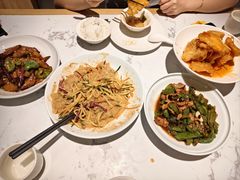 -关东小磨东北菜(漕河泾印象城店)