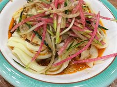 石河子的凉皮-清真·玛丽亚新疆菜主题餐厅(浙江中路店)