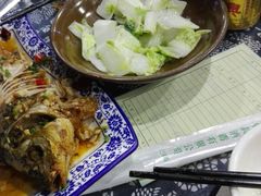 -富正毅三下锅·湘西韵味(天门山索道店)