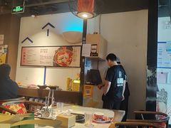 -尚尚仙·酸汤猪手·猪肚鸡火锅(华联万柳购物中心店)