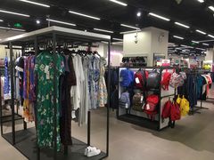 -唯品会(北京国瑞城店)