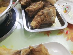 -荣吉招牌自助骨头锅(顾乡店)