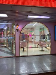 -BULB STUDIO 巴柏明星发型工作室