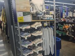 -迪卡侬(大英山店)