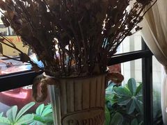 -愉肴麻辣香锅(中山路店)