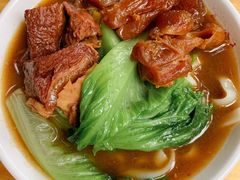 牛腩牛筋河粉-珍珍小食店(西华路店)