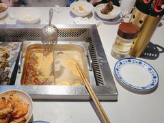 -新艺自助美食城(中山路店)