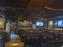 -麦凯伦烧烤·精酿超级工厂店(金桥总店)