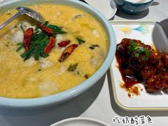 -新安江奶酸菜鱼(总店)