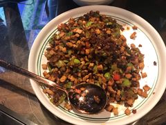 -云海肴·汽锅鸡·云南菜(天山百盛优客店)