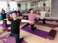 -爱尔乐美孕产瑜伽·普拉提