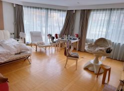 -月之旅·尊 高端月子会所(科馨别墅一店)