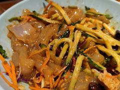 -95号酱骨·一块豆腐(展春园西路店)
