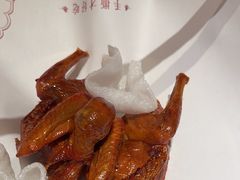 -鸽子侯·家宴·平价海鲜(市图书馆店)