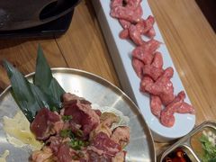 -青瓦餐厅·生鱼片·韩园烤肉(西塔店)