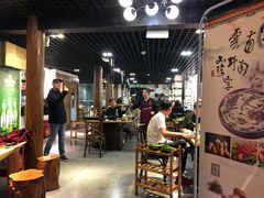 大堂-原食烤肉·苏姐餐厅