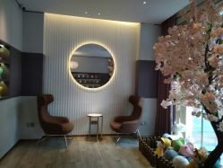 -诗丽华黛美容院