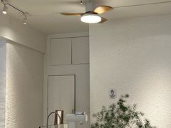 -Cafe on warm(丹霞店)