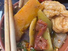 -灌县老妈砂锅串串香(万科红生活广场店)