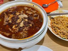 -渝信川菜 · 川味家常菜(财富购物中心店)