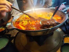 -湊湊火锅·茶憩(新中关购物中心店)
