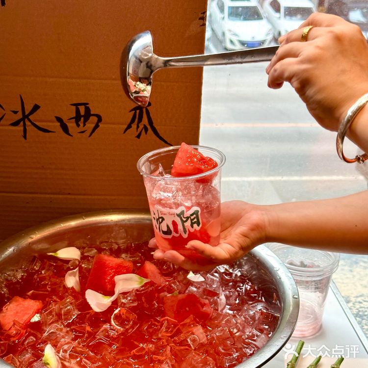 沈阳！终于🈶️啦。。。。。宫后夹肉！