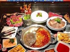 鸳鸯锅-井格重庆火锅(西直门凯德Mall店)