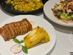菠萝海鲜炒饭-美奈小馆·越南料理(福田星河COCO Park店)