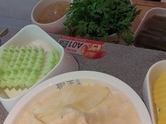 -菌自在·云南野生菌火锅(长安万达店)