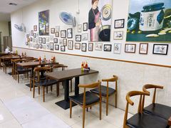 用餐区-六姑龟苓膏糖水卤水店