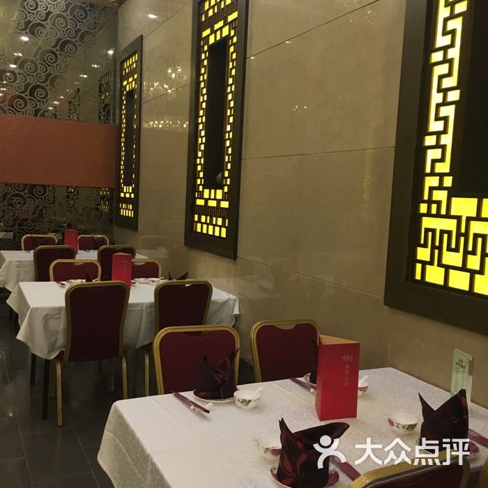 唐乐宫歌舞剧院餐厅