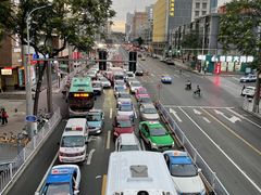 -正宁路小吃夜市