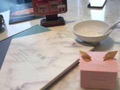 -港丽餐厅(高德置地店)