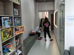 -海豚湾婴儿游泳(塘沽店)