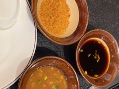 -阿山卓·野生菌火锅·纳西火塘烤肉