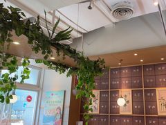 -必胜客(WOW昙华林店)
