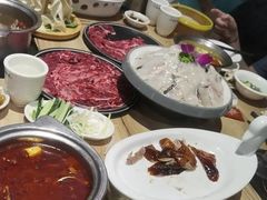 -龙聚德北京烤鸭(沙坪坝华宇A馆店)
