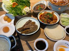 -龙聚德北京烤鸭(沙坪坝华宇A馆店)