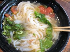 -周记蟹仔粉(侨港风情街店)