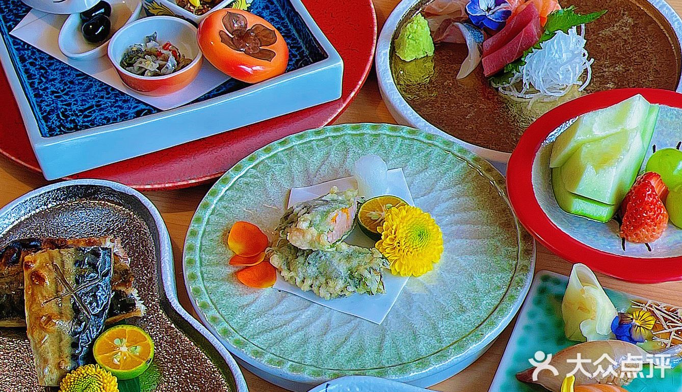 江景用餐太舒服了吧，这家日料店快跟小姐妹安排上！