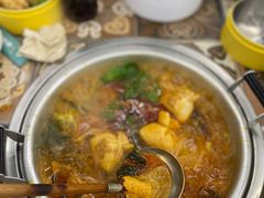 -顶上头·螺蛳火锅(五一新村店)