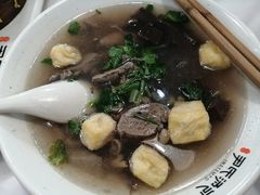 -百年尹氏汤包(湖南路狮子桥店)