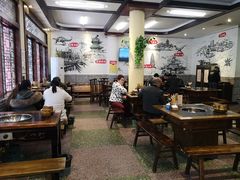 大堂-盐井记·自贡美蛙鲜锅兔(中和店)