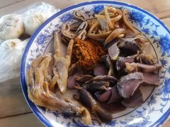 -小凡家的卤肉铺