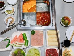 -海底捞火锅(金山百联店)