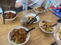 -陆长玖古法猪脚饭(玄风桥店)